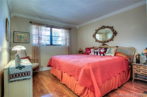 6301 Simmons St, Miami Lakes, FL 33014 photo 14
