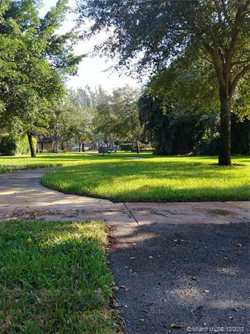 6301 Simmons St, Miami Lakes, FL 33014 photo 21