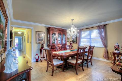 6301 Simmons St, Miami Lakes, FL 33014 photo 8