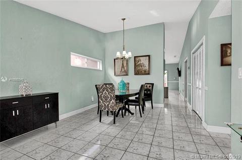 7360 W 30 Ct, Hialeah, FL 33018 photo 6