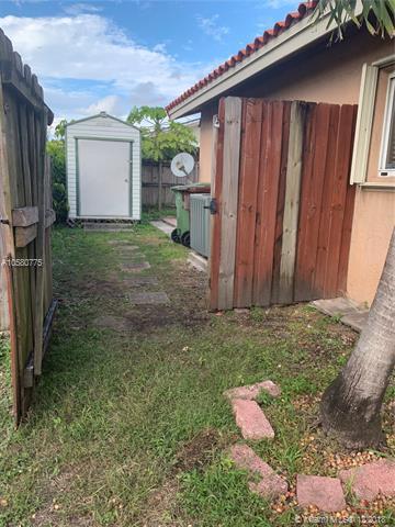 3195 W 68 Pl, Hialeah, FL 33018 photo 19