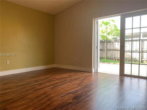 3195 W 68 Pl, Hialeah, FL 33018 photo 6