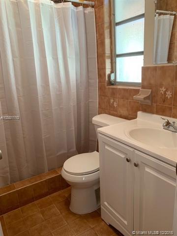 275 E 46th St, Hialeah, FL 33013 photo 6