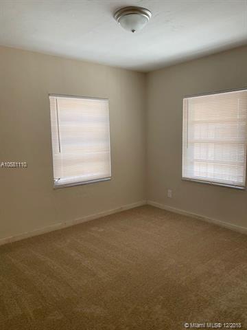 275 E 46th St, Hialeah, FL 33013 photo 8