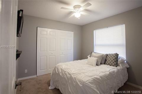 6000 S Sable Cir, Margate, FL 33063 photo 15