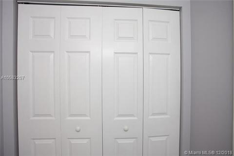 6000 S Sable Cir, Margate, FL 33063 photo 22