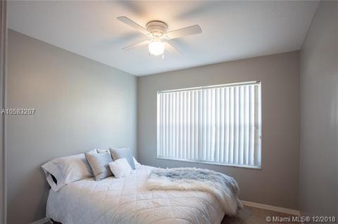 6000 S Sable Cir, Margate, FL 33063 photo 14