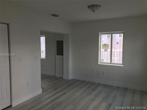 790 E 46th St, Hialeah, FL 33013 photo 5