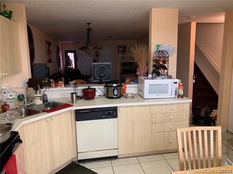 341 E 3rd St #3, Hialeah, FL 33010 photo 12