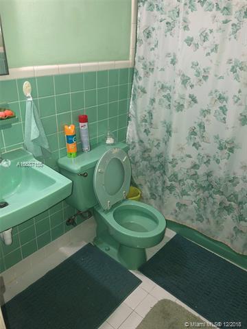 970 E 6th Ave, Hialeah, FL 33010 photo 6