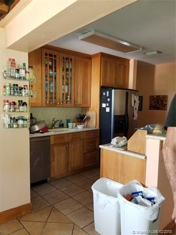 571 E 36th St, Hialeah, FL 33013 photo 3