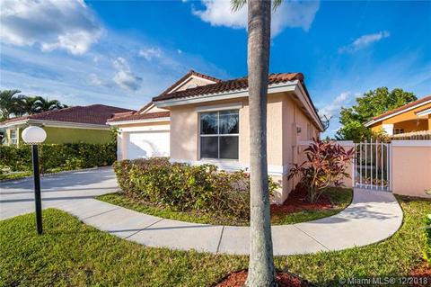 5385 NW 184th St, Miami Gardens, FL 33055 photo 2