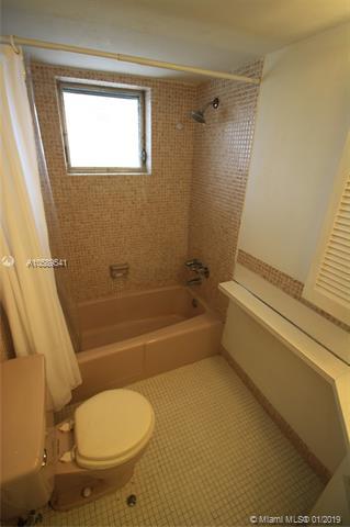 Undisclosed, Miami, FL 33179 photo 4