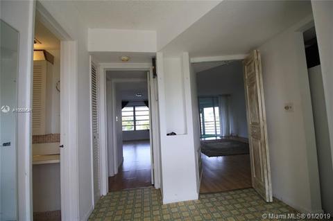 Undisclosed, Miami, FL 33179 photo 3