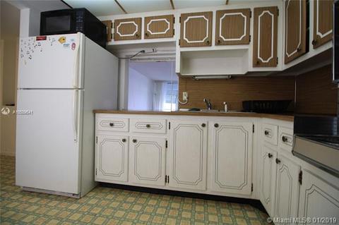 Undisclosed, Miami, FL 33179 photo 8