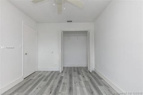 102 E Hemingway Cir, Margate, FL 33063 photo 7