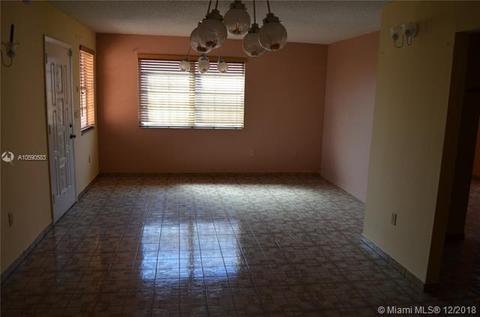 Undisclosed, Hialeah, FL 33012 photo 2