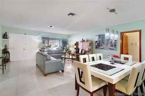 Undisclosed, Hialeah, FL 33012 photo 3