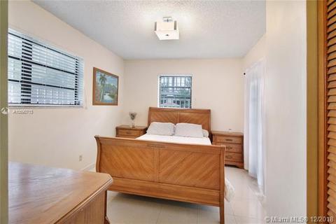 Undisclosed, Hialeah, FL 33012 photo 22