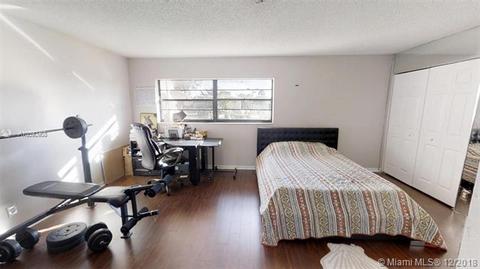 47 Toledo Ct #5-31, Davie, FL 33324 photo 23
