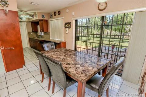 Undisclosed, Hialeah, FL 33012 photo 11