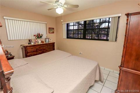 Undisclosed, Hialeah, FL 33012 photo 19