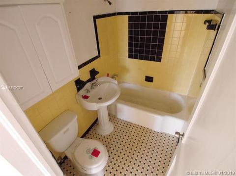 341 E 19th St, Hialeah, FL 33010 photo 5