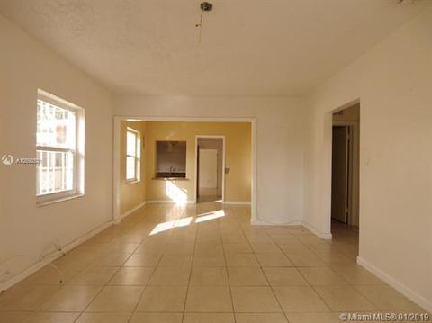 341 E 19th St, Hialeah, FL 33010 photo 6