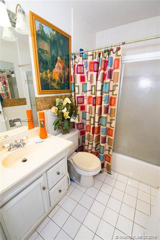 Undisclosed, Hialeah, FL 33016 photo 16