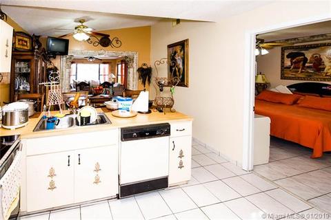 Undisclosed, Hialeah, FL 33016 photo 19