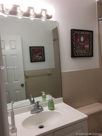 8982 NW 148th St, Miami Lakes, FL 33018 photo 16