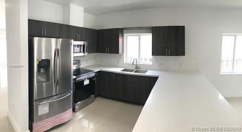 51 E 60th St, Hialeah, FL 33013 photo 16