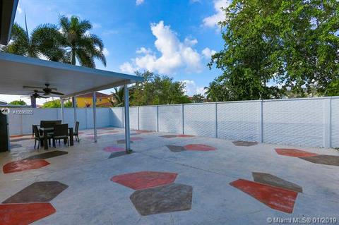 Undisclosed, Miami, FL 33193 photo 29