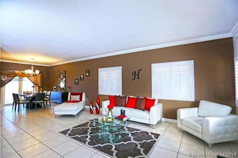Undisclosed, Miami, FL 33193 photo 4