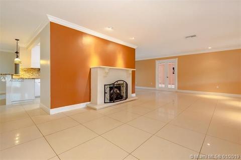15040 Dunbarton Pl, Miami Lakes, FL 33016 photo 28
