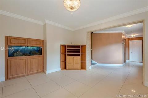 15040 Dunbarton Pl, Miami Lakes, FL 33016 photo 22