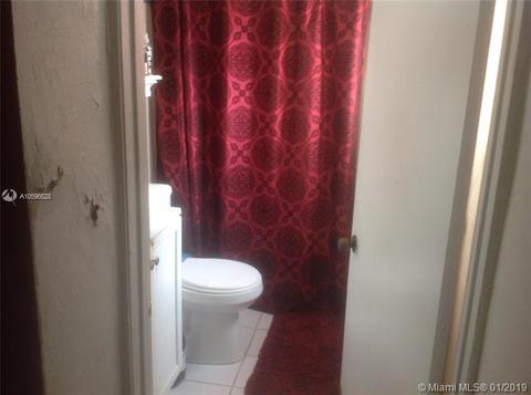 720 E 6th Pl, Hialeah, FL 33010 photo 10