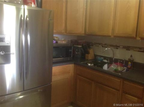 720 E 6th Pl, Hialeah, FL 33010 photo 9