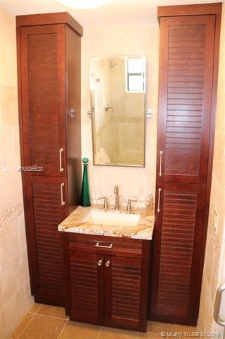 16826 NW 83rd Ct, Miami Lakes, FL 33016 photo 14