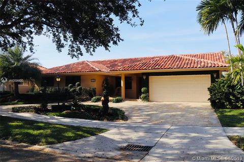 16826 NW 83rd Ct, Miami Lakes, FL 33016 photo 3