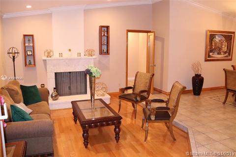 16826 NW 83rd Ct, Miami Lakes, FL 33016 photo 8