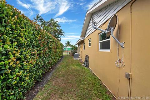 413 Douglas Dr, Jupiter, FL 33458 photo 22