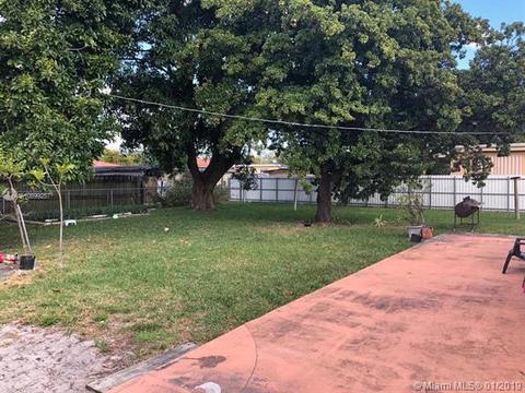 161 E 59th St, Hialeah, FL 33013 photo 4