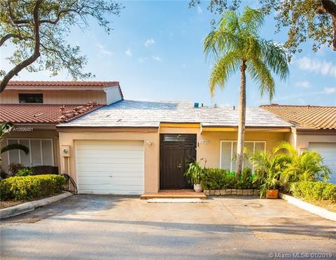 14830 Breckness Pl, Miami Lakes, FL 33016 photo 1