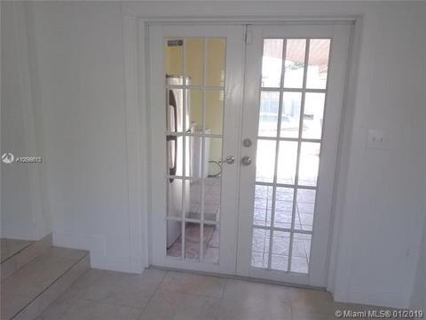 282 E 13th St, Hialeah, FL 33010 photo 16