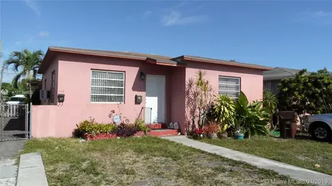 467 E 17th St, Hialeah, FL 33010 photo 1