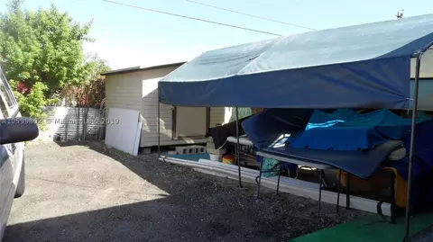 467 E 17th St, Hialeah, FL 33010 photo 23
