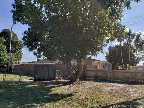 702 E 54th St, Hialeah, FL 33013 photo 4