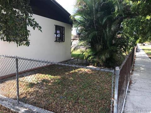 811 W 53 Ter, Hialeah, FL 33012 photo 6