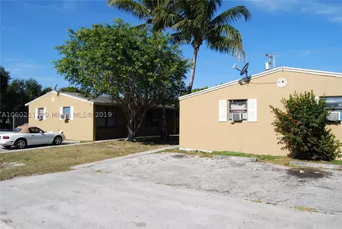 251 Jupiter St, Jupiter, FL 33458 photo 1